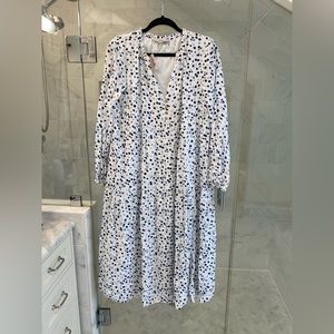 Small Maternity Loft Dress